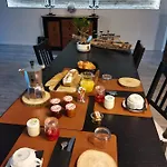 La Ferme De Pham Alojamento de Acomodação e Pequeno-almoço Belberaud