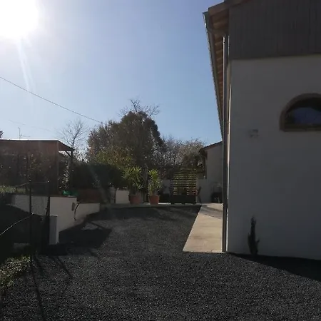 La Ferme De Pham לינה וארוחת בוקר 3*